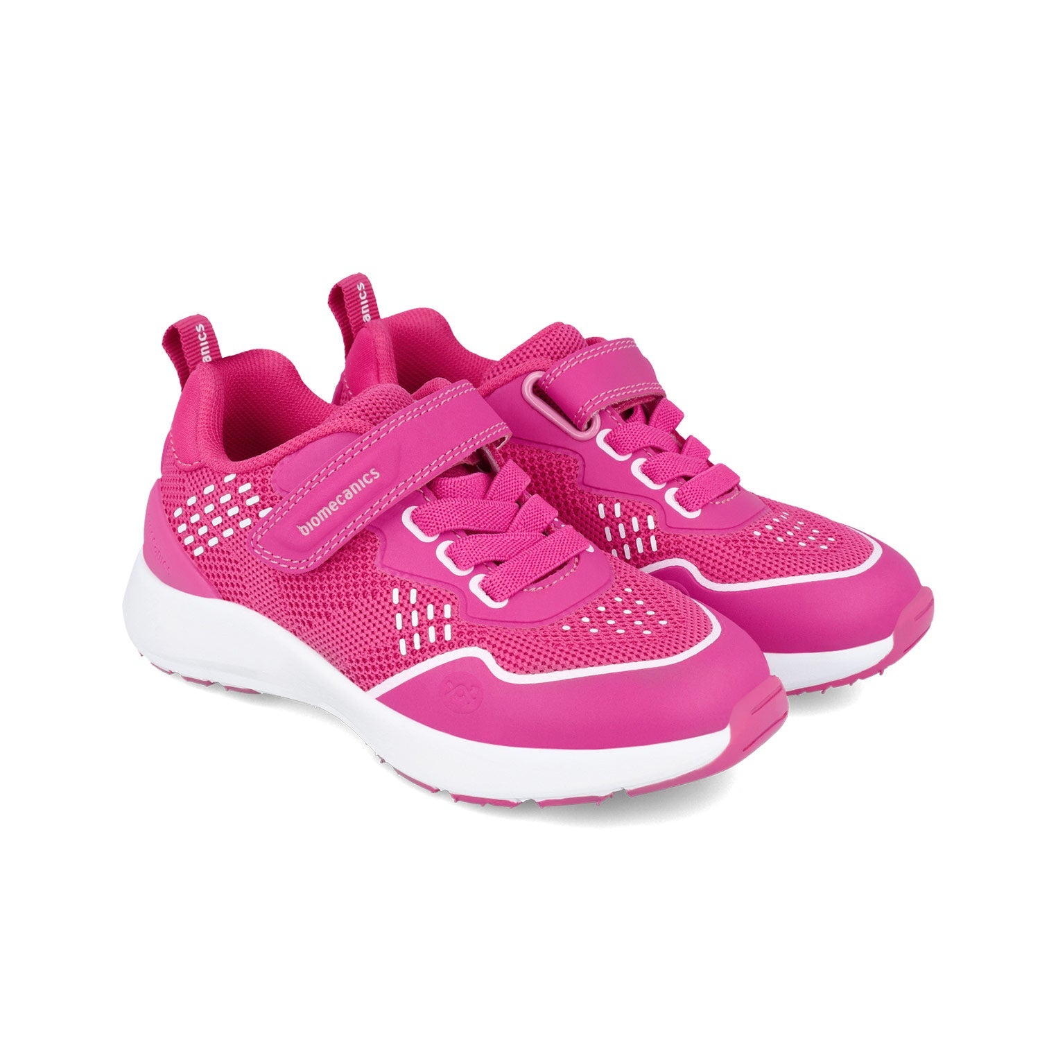 BIOMECANICS 241270B146 - CALZADO PARA NIÑO SEÑORA CABALLERO CORTE TEXTIL Y PISO SINTETICO.