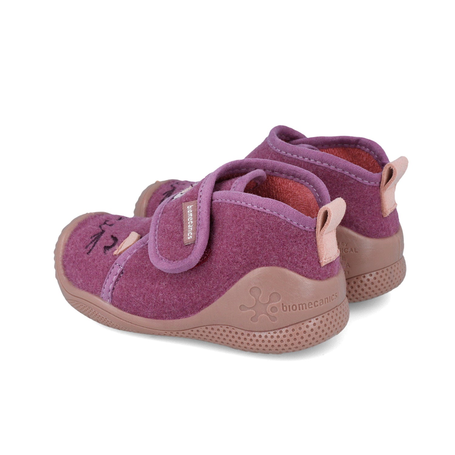BIOMECANICS 251141A146 - CALZADO PARA NIÑO-SEÑORA-CABALLERO CORTE TEXTIL Y PISO SINTETICO