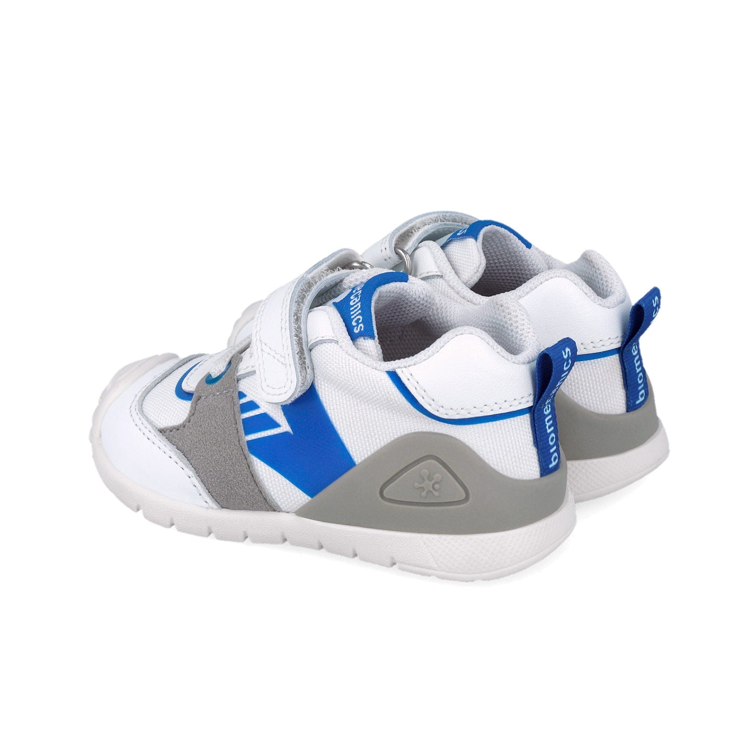 BIOMECANICS CALZADO PARA NIÑO-SEÑORA-CABALLERO CORTE TEXTIL Y PISO SINTETICO 252121C825