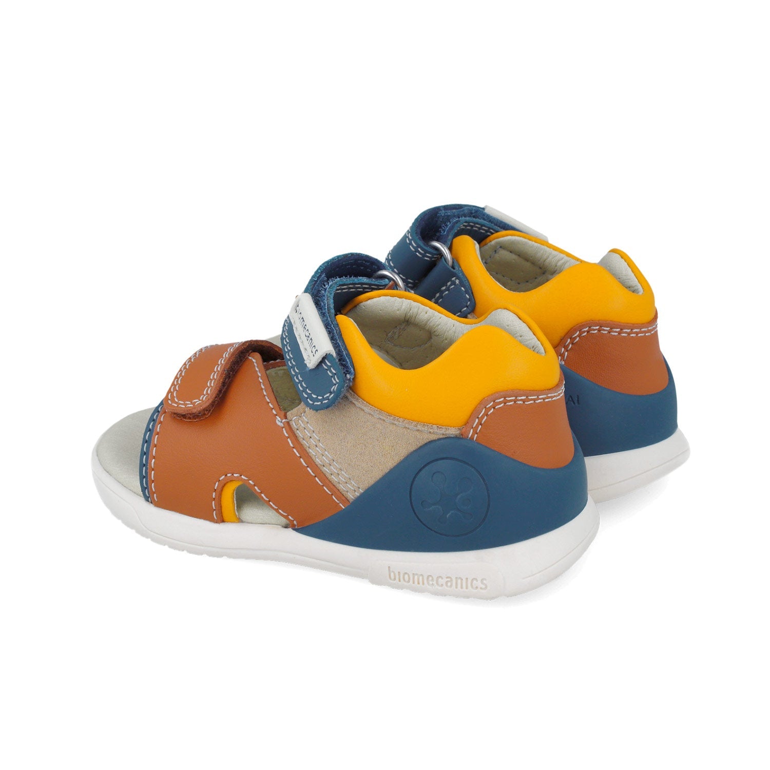 BIOMECANICS SANDALIA PARA NIÑO CORTE DE PIEL Y PISO SINTETICO 252145B087