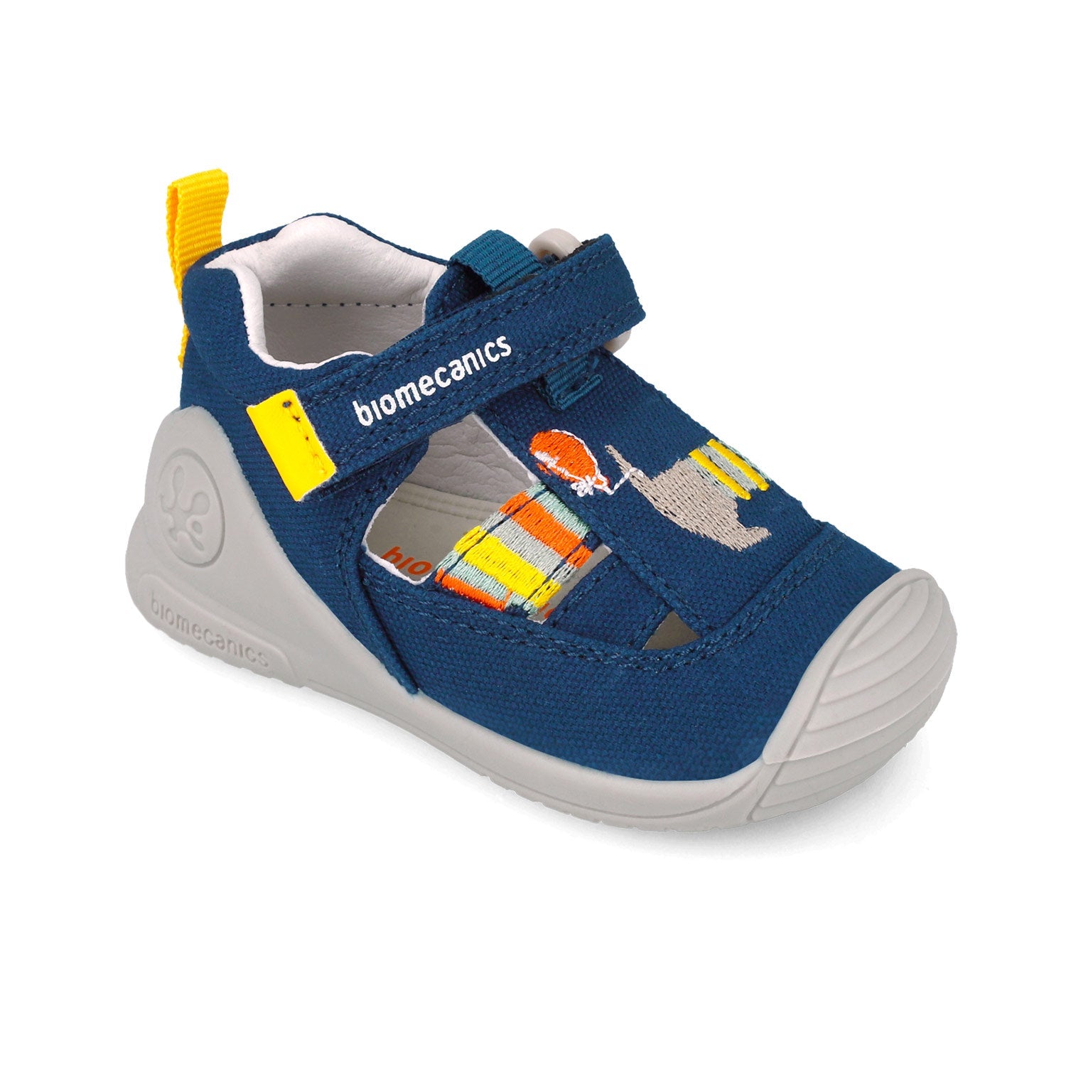 BIOMECANICS CALZADO PARA NIÑO-SEÑORA-CABALLERO CORTE TEXTIL Y PISO SINTETICO 252178A089